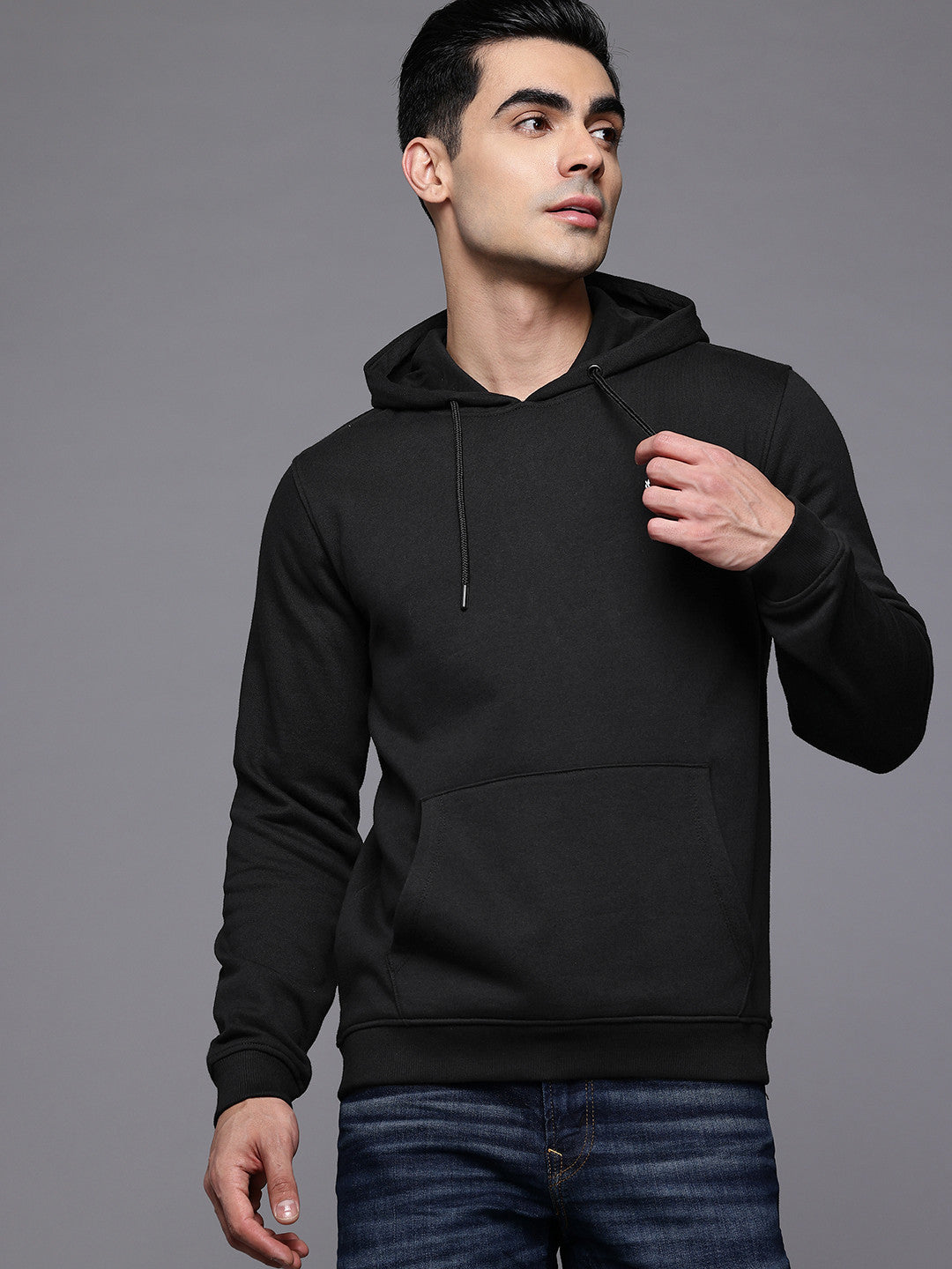 Hooded Sweatshirt 4